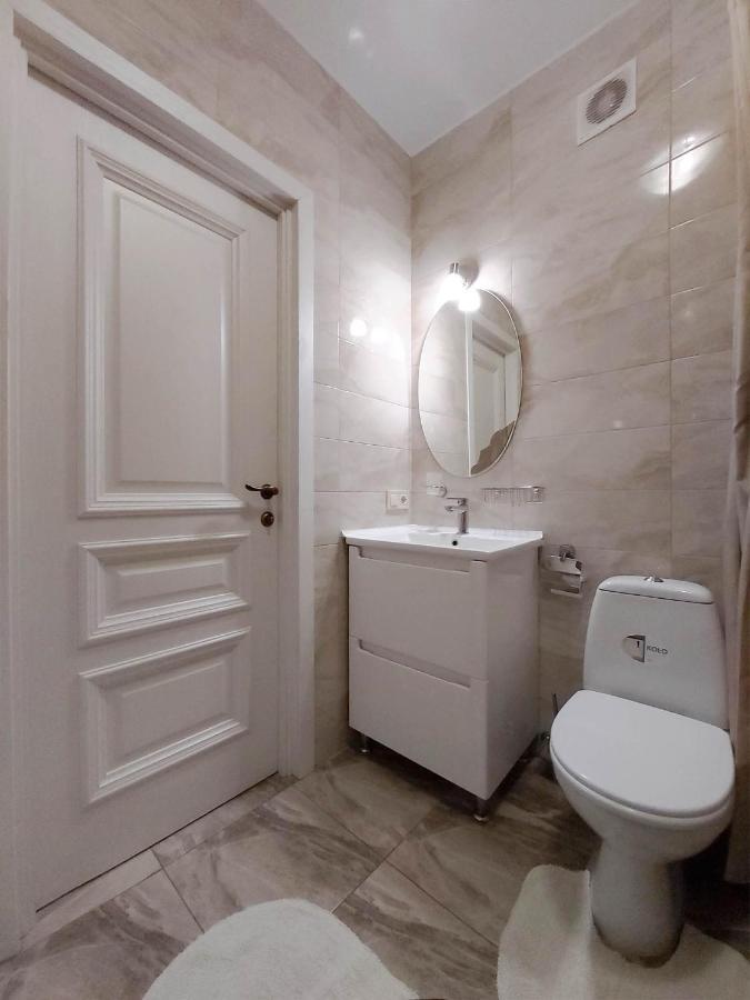Apart Hotel Sweet Home Lviv Extérieur photo